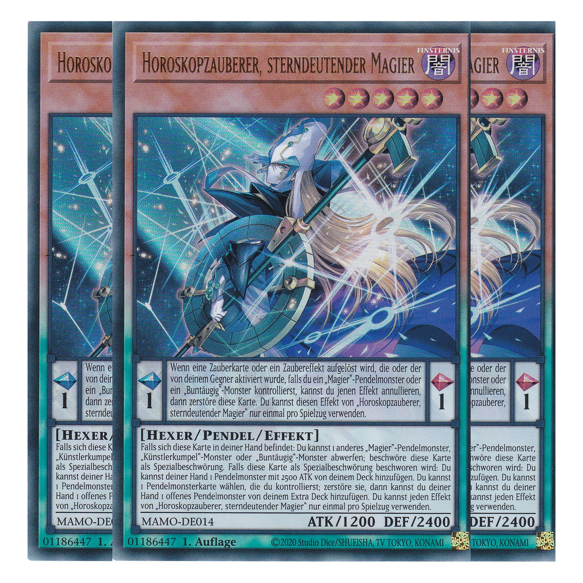 MAMO-DE014 - Horoskopzauberer, sterndeutender Magier - Ultra Rare - Deutsch - 1. Auflage - Magnificent Monsters - Playset (3 Kopien) - Yu-Gi-Oh!